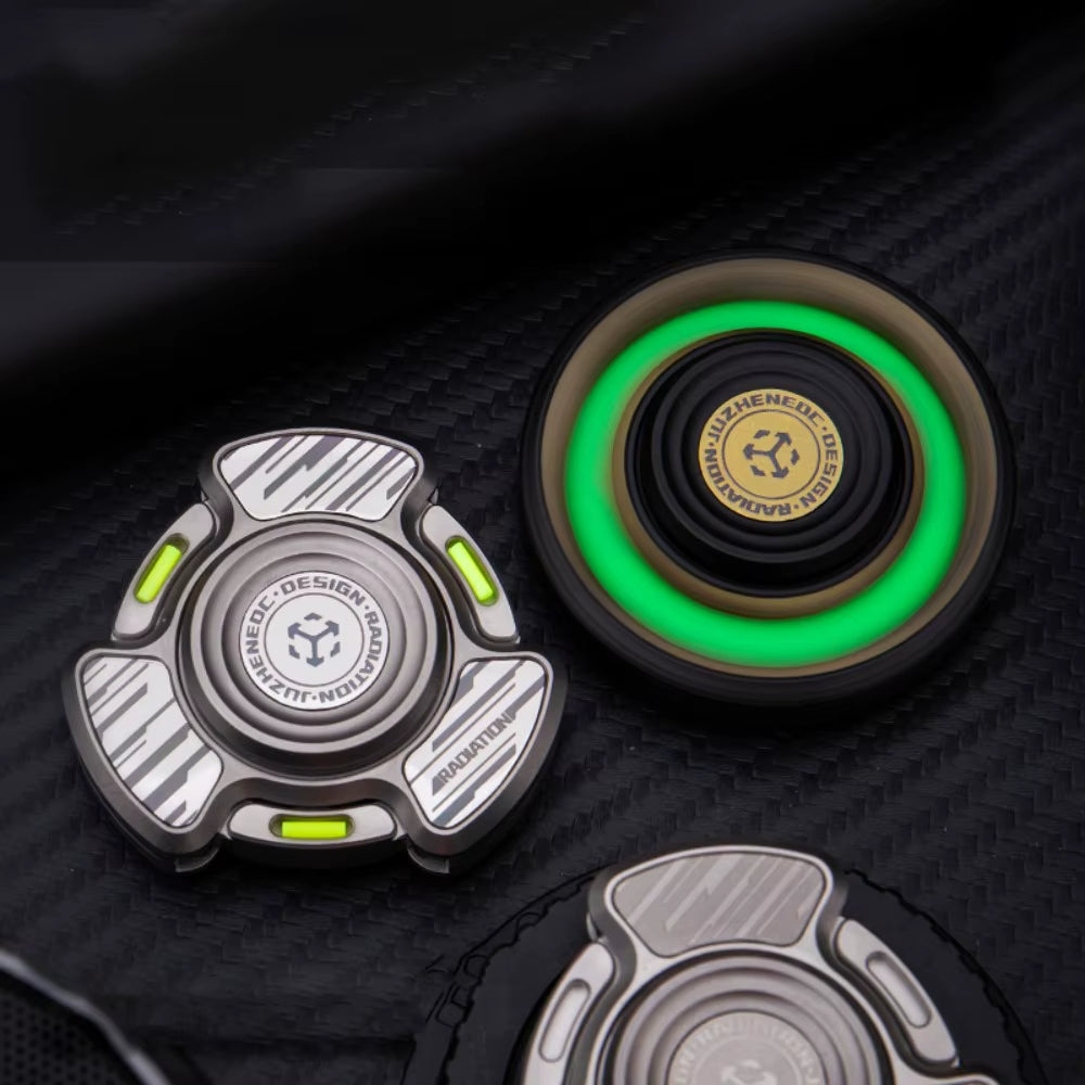 RadiCore：Titanium Alloy EDC Spinner Fidget Toy