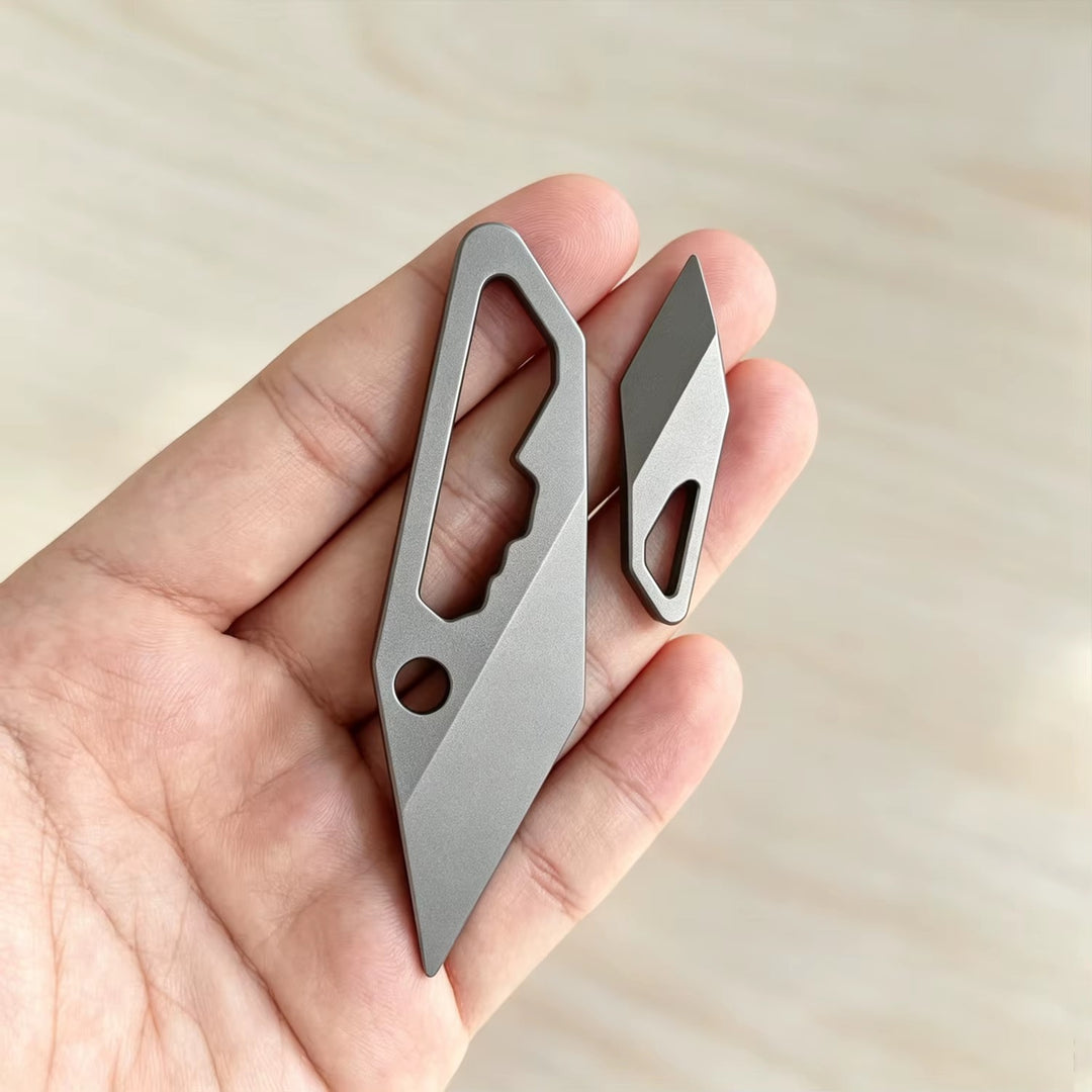 The Titan Fang:TC4 Titanium EDC Pry Bar & Screwdriver