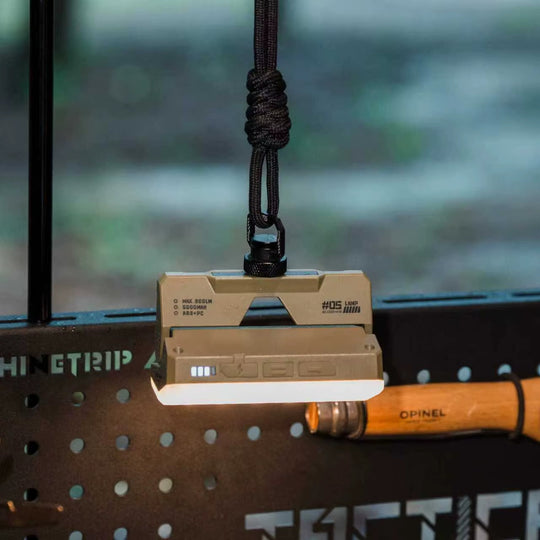 The Card-Style:Ultra-Long Magnetic Outdoor Camping Light