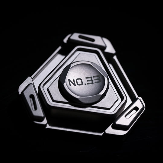 The Gyro Heart:Interactive Magnetic Metal Fidget Toys Fidget Spinner