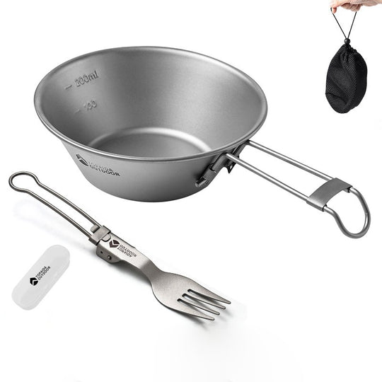 Featherlight Feast: Ultralight Titanium Folding Utensil Set for Travel