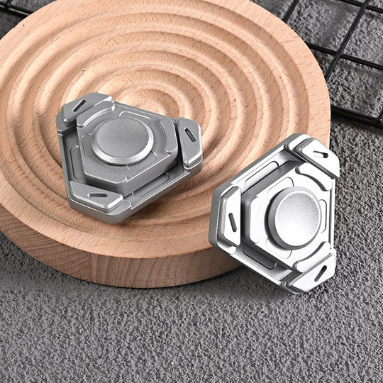 The Gyro Heart:Interactive Magnetic Metal Fidget Toys Fidget Spinner