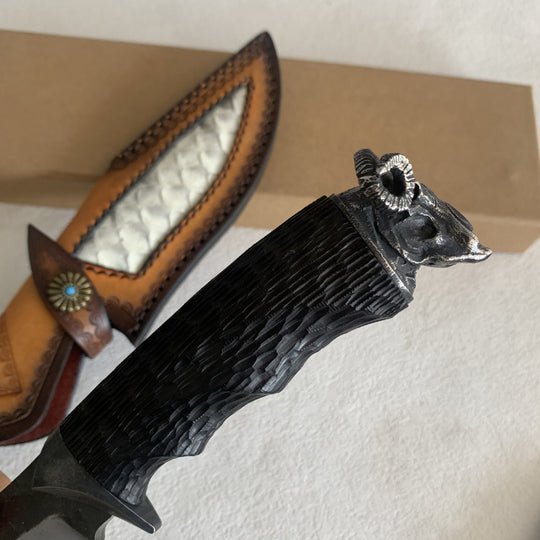 Black Goat:Hand-Forged Sanmai  Damascus Tactical Fixed Blade Knife