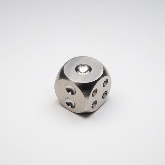 ADD-ONS:Titanium dice