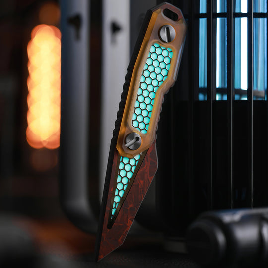 The Skeleton:Titanium EDC Glow Carbon Fiber Pocket Tool