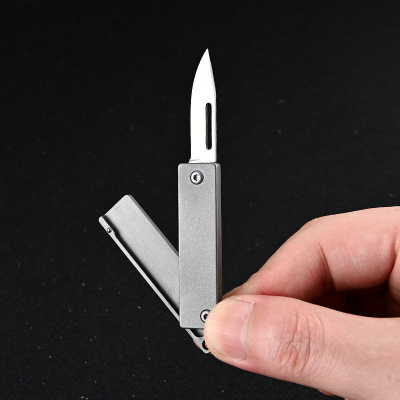 Moonlight Box: Titanim Pocket Knife