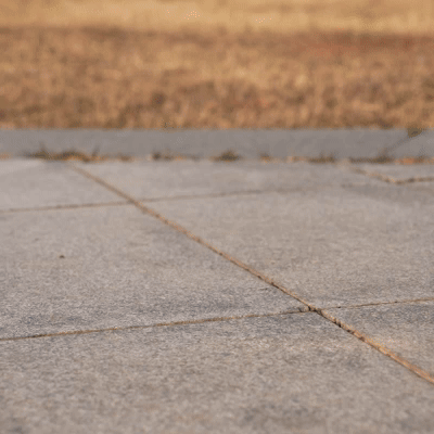GraphiX: Ti & Carbon Folding Knife — M390/D2 Blade