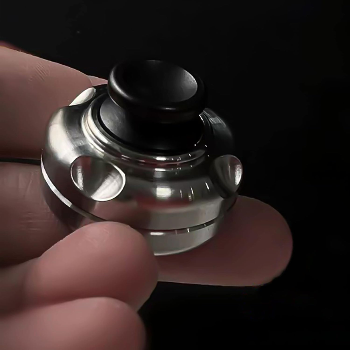 ScaleSpinner：Stainless Steel Fidget Spinner