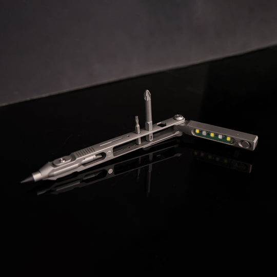 SwitchX - The Transformable Modular Titanium Flashlight Pen