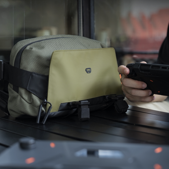 The Kavreno:Outdoor Waterproof Camera Portable Multi-Functional Bag