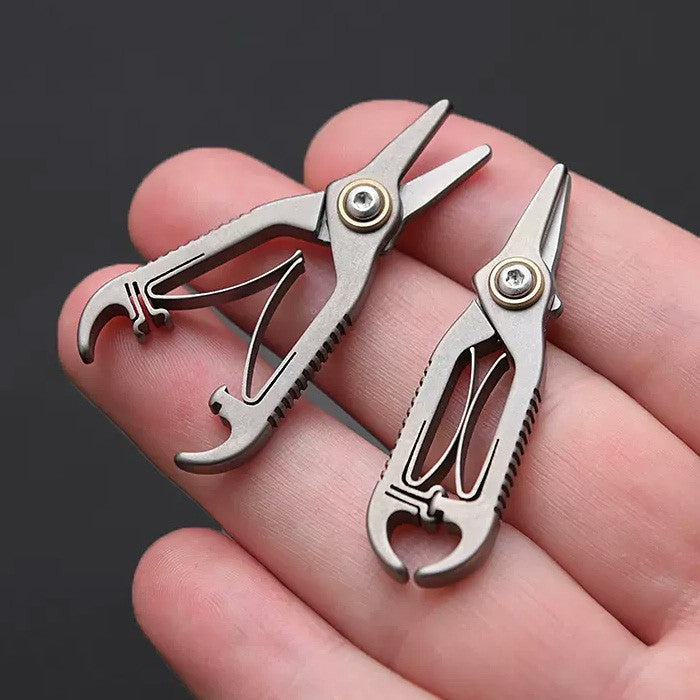 ADD-ONS: Titanium nose hair scissors